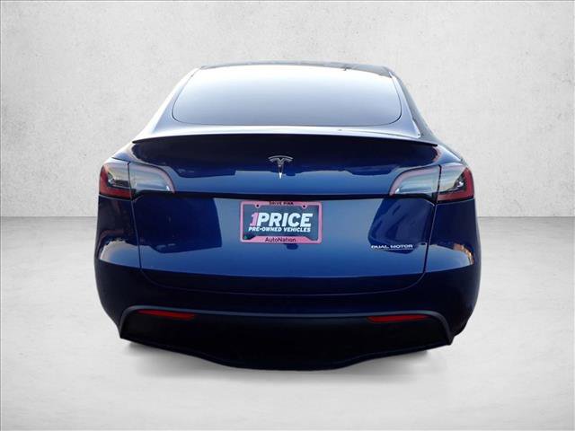 Used 2023 Tesla Model Y Performance image 3