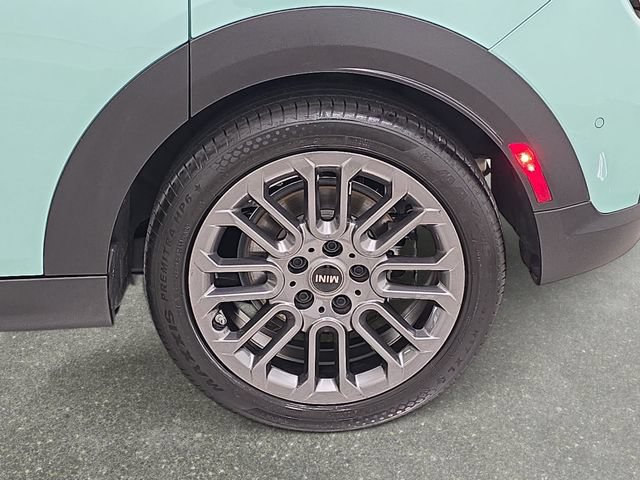 Used 2025 MINI Cooper S FWD image 29