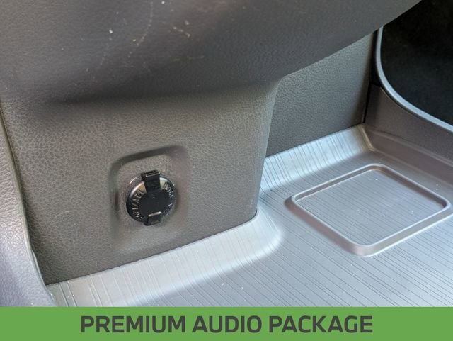 Used 2023 Toyota Sienna XLE image 24