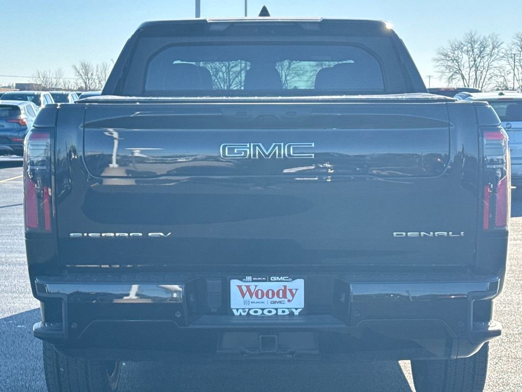 New 2025 GMC Sierra EV Denali image 9