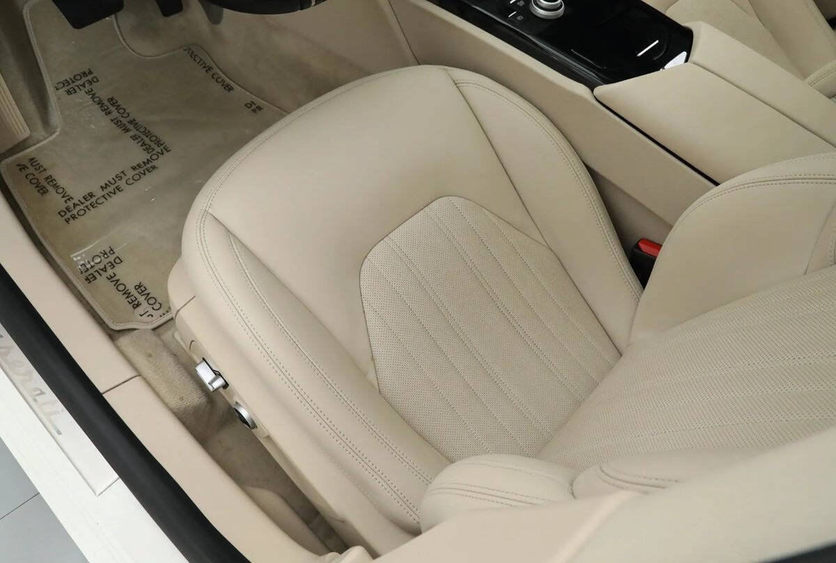 Used 2022 Maserati Ghibli Modena RWD image 15