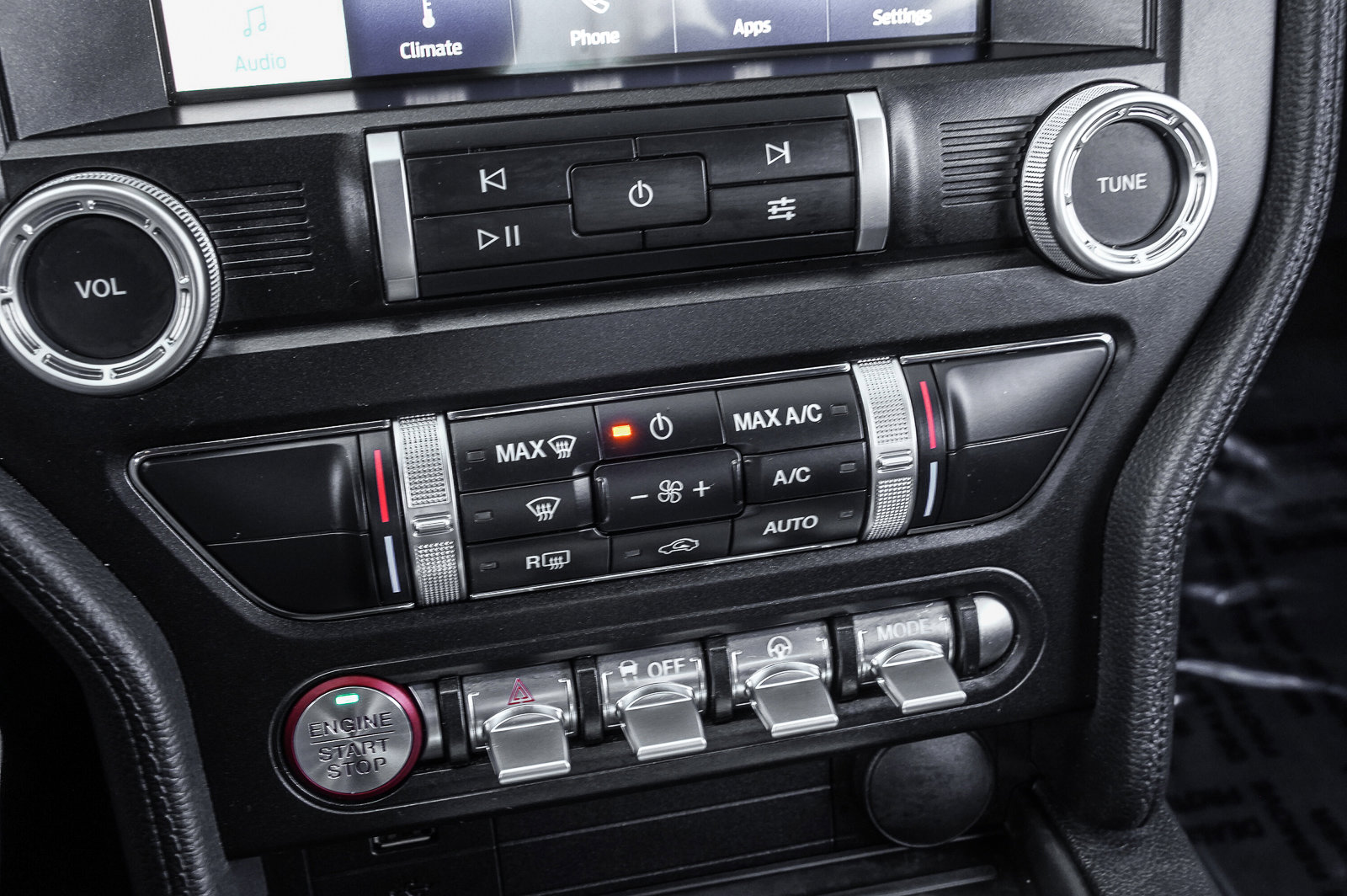 Used 2022 Ford Mustang GT w/ Equipment Group 301A image 9