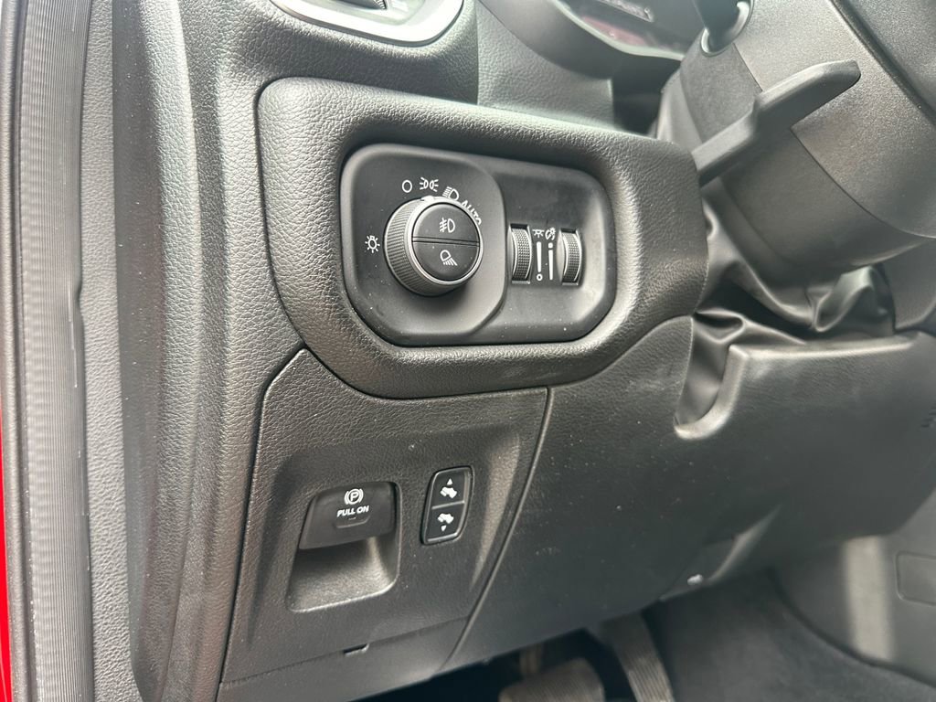 Used 2025 RAM 1500 Big Horn image 13