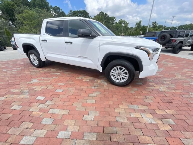 Used 2025 Toyota Tundra SR5 AWD/4WD image 37