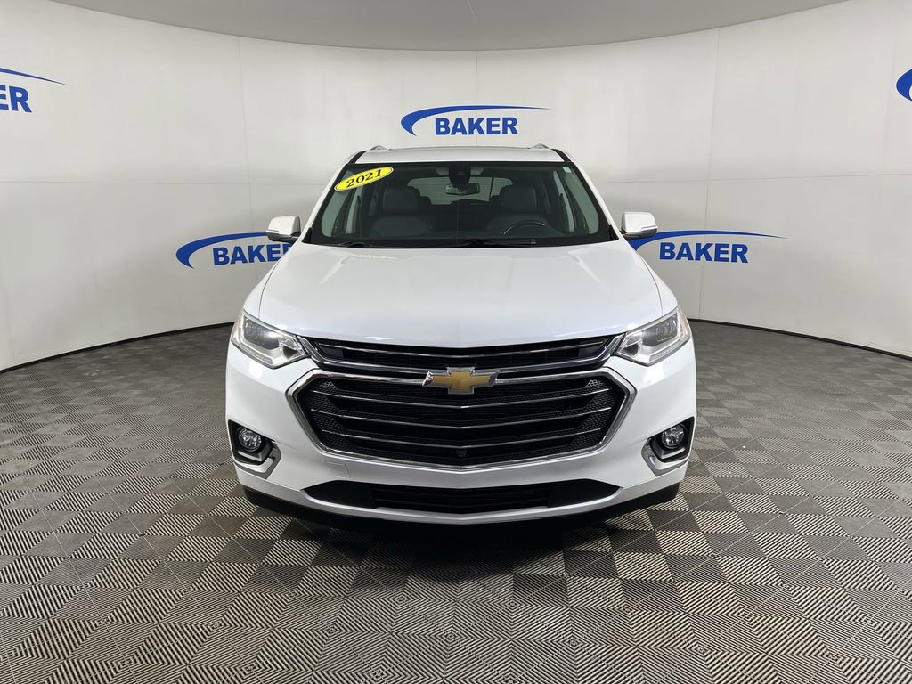Used 2021 Chevrolet Traverse Premier image 3