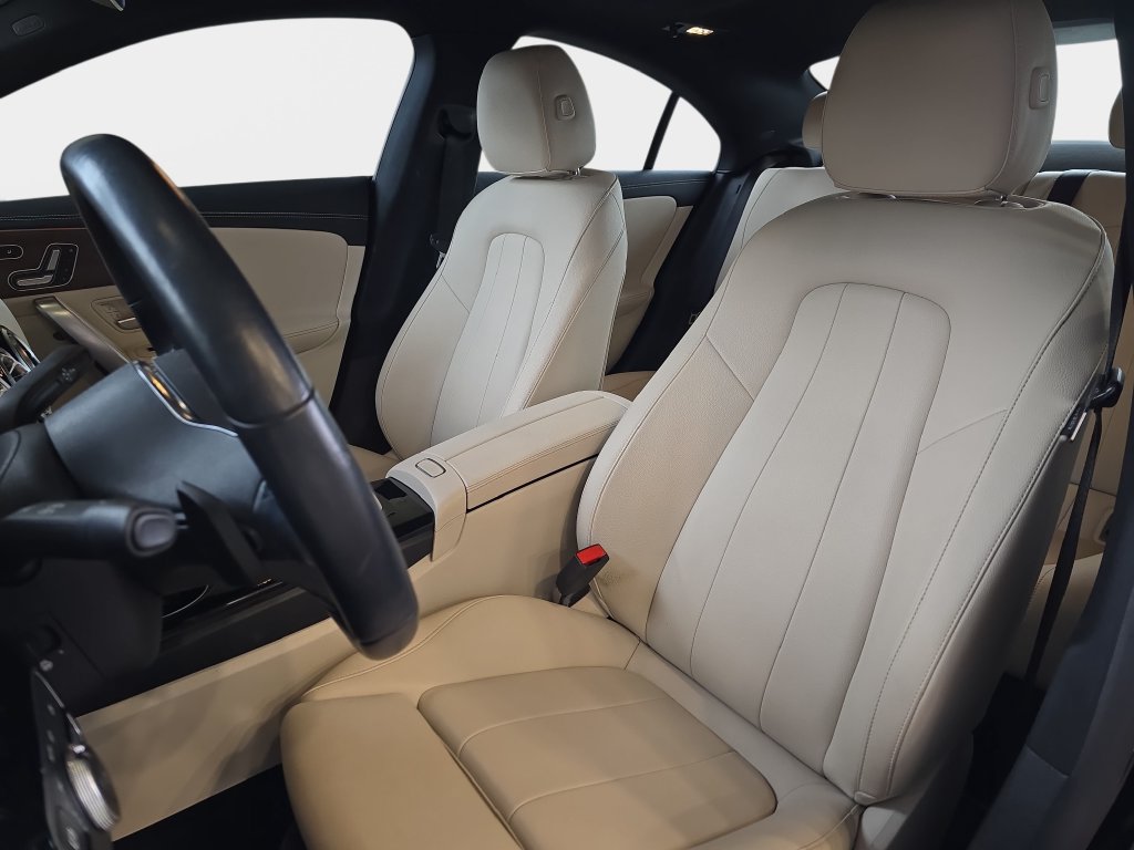 Used 2023 Mercedes-Benz CLA 250 4MATIC image 16