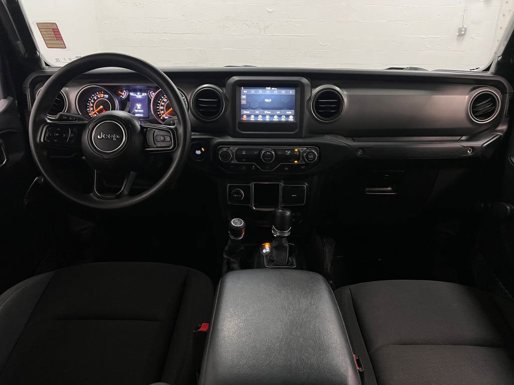 Used 2023 Jeep Gladiator Sport w/ Off Road Group AWD/4WD image 13