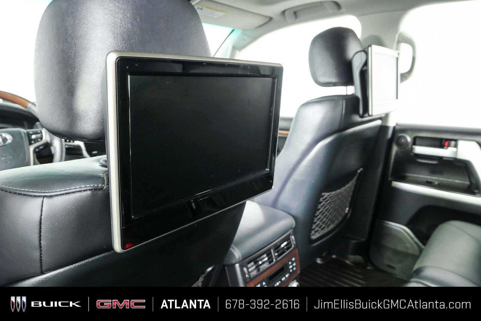 Used 2017 Toyota Land Cruiser AWD/4WD image 19