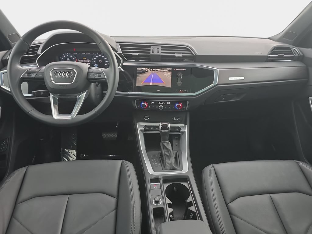 Certified 2023 Audi Q3 2.0T Premium AWD/4WD image 9