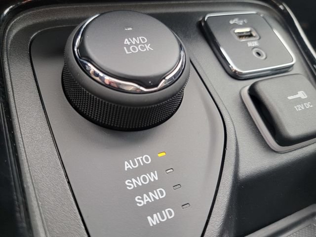 Certified 2021 Jeep Compass Limited AWD/4WD image 7
