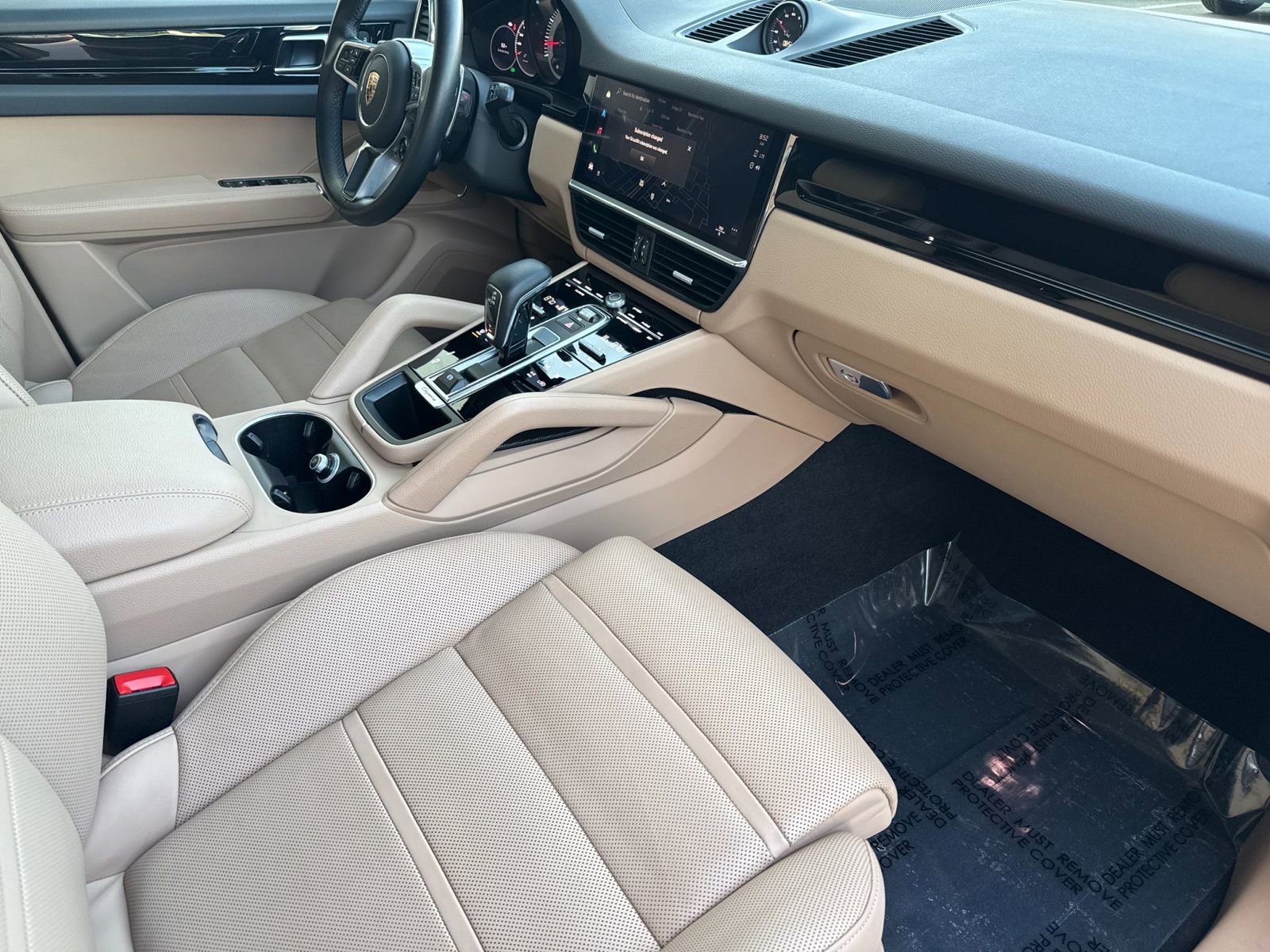 Certified 2022 Porsche Cayenne Coupe image 18