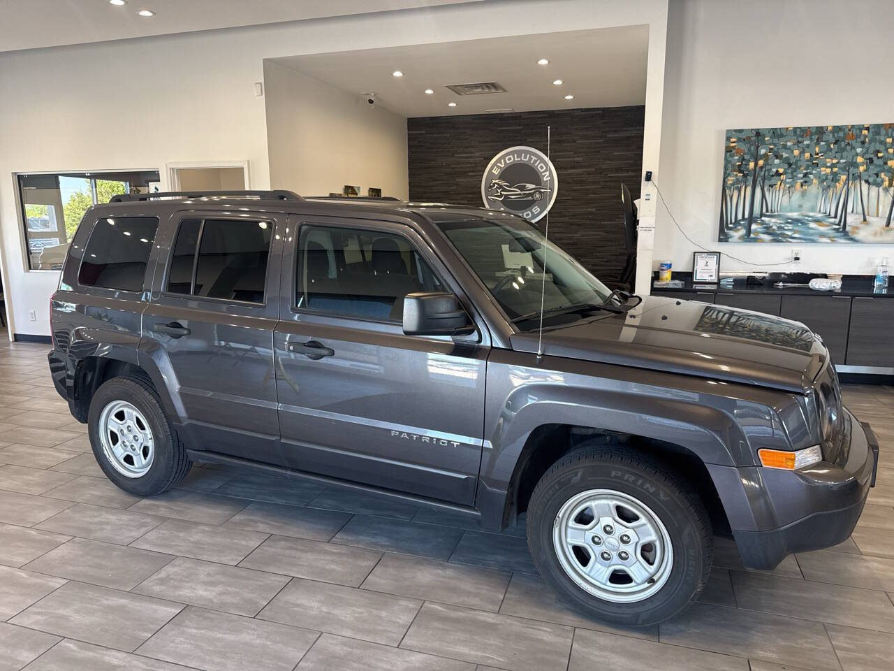 Used 2016 Jeep Patriot Sport FWD image 4