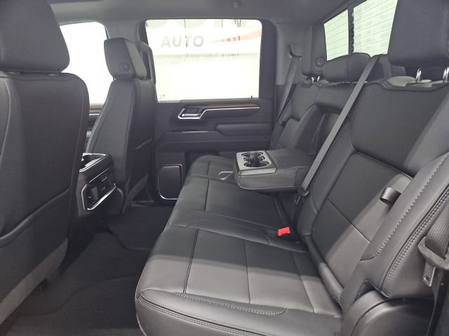 New 2026 GMC Sierra 3500 Denali w/ Denali Reserve Package image 18