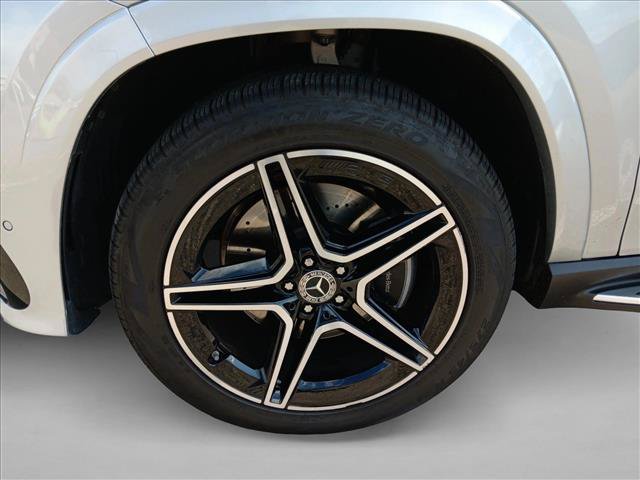 Used 2026 Mercedes-Benz GLS 450 4MATIC image 23