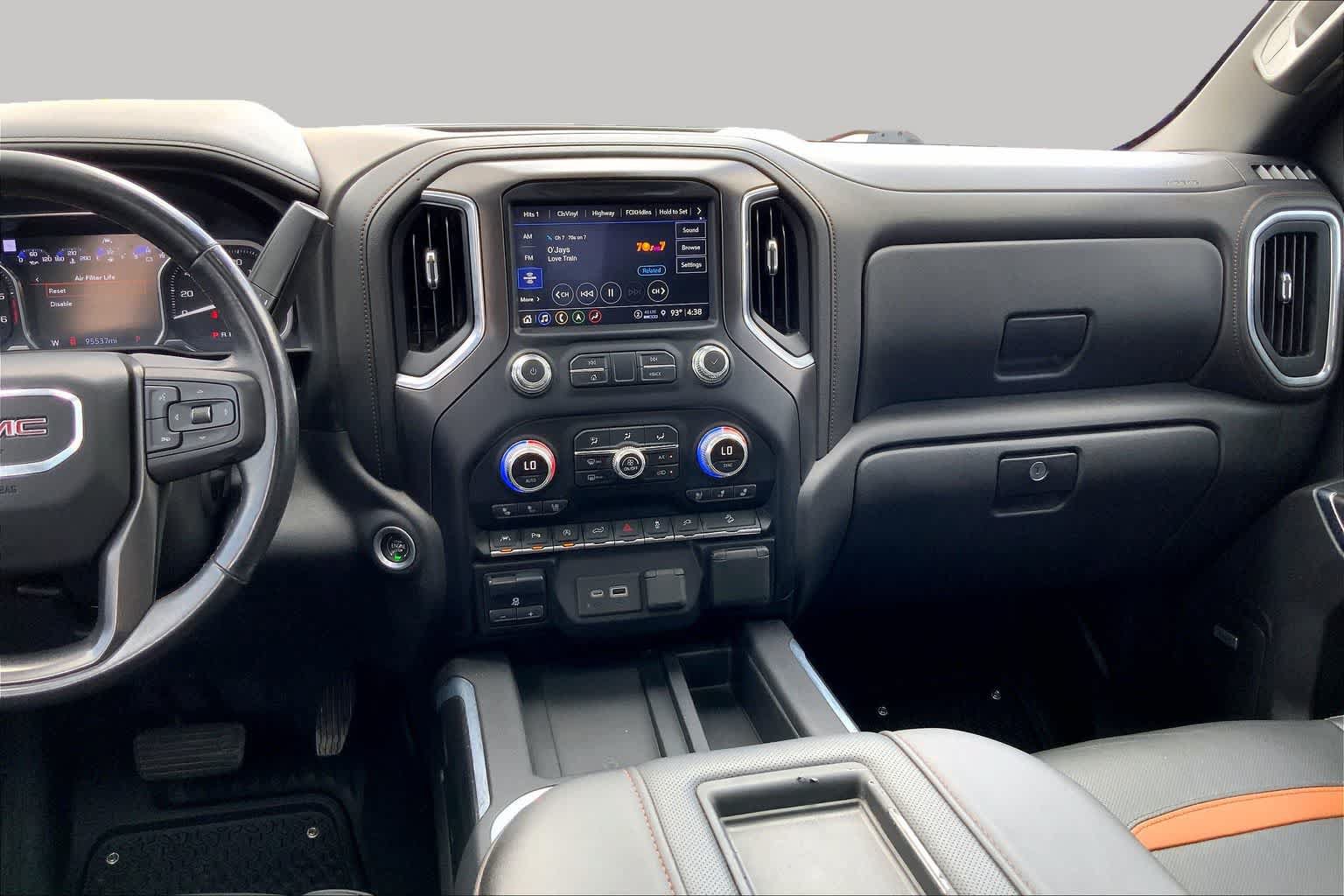 Used 2021 GMC Sierra 1500 AT4 w/ AT4 Premium Package AWD/4WD image 7