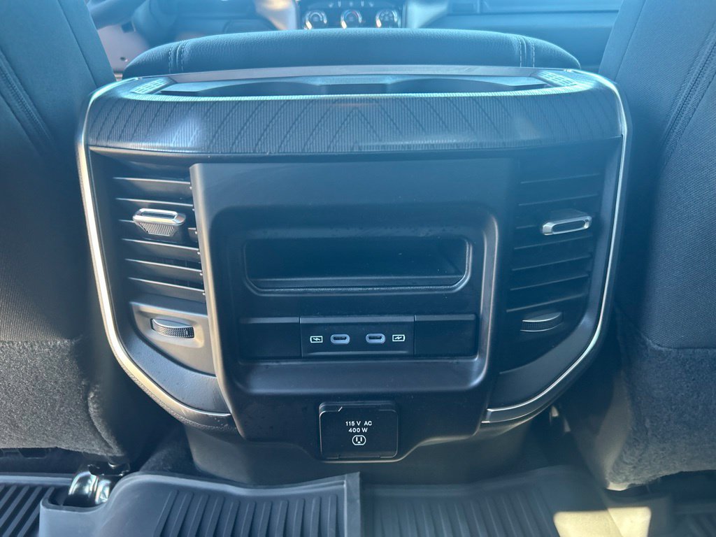New 2027 RAM 3500 Big Horn AWD/4WD image 12