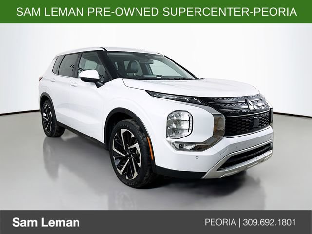 Used 2024 Mitsubishi Outlander SE