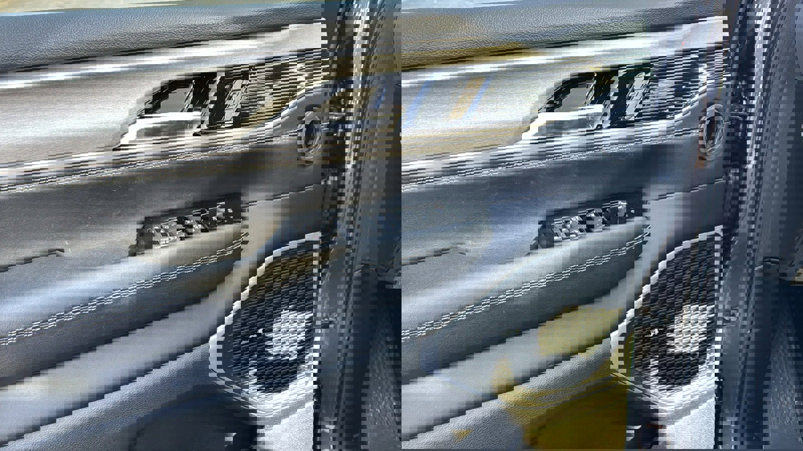 New 2026 Jeep Grand Wagoneer 4WD image 14