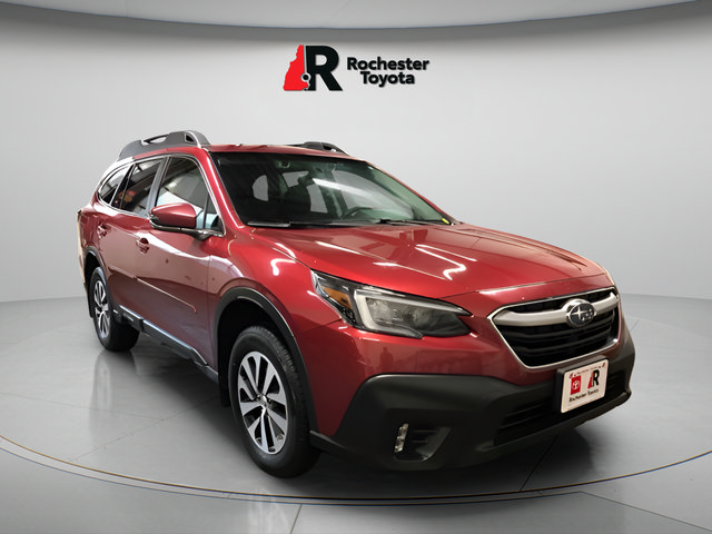 Used 2022 Subaru Outback Premium AWD/4WD image 1