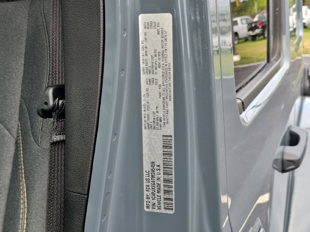 Certified 2026 Jeep Wrangler Unlimited Sahara AWD/4WD image 30