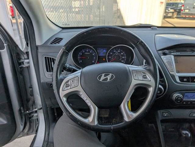 Used 2012 Hyundai Tucson Limited w/ Premium Pkg image 10
