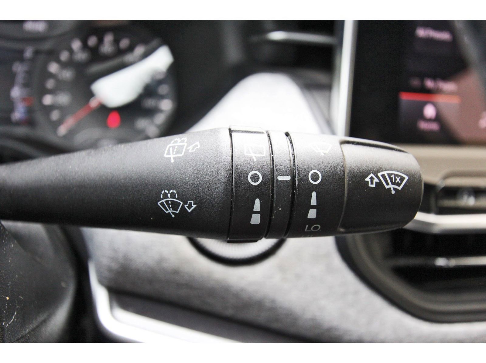 Used 2022 Jeep Compass Latitude AWD/4WD image 18