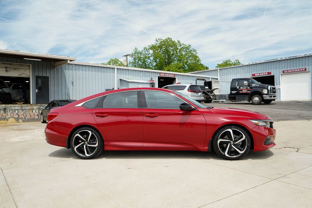 Used 2021 Honda Accord Sport image 3