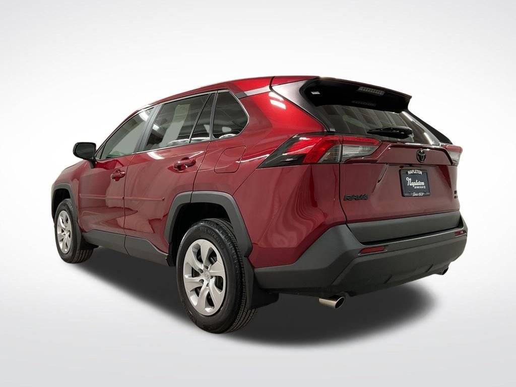 Used 2023 Toyota RAV4 LE image 2