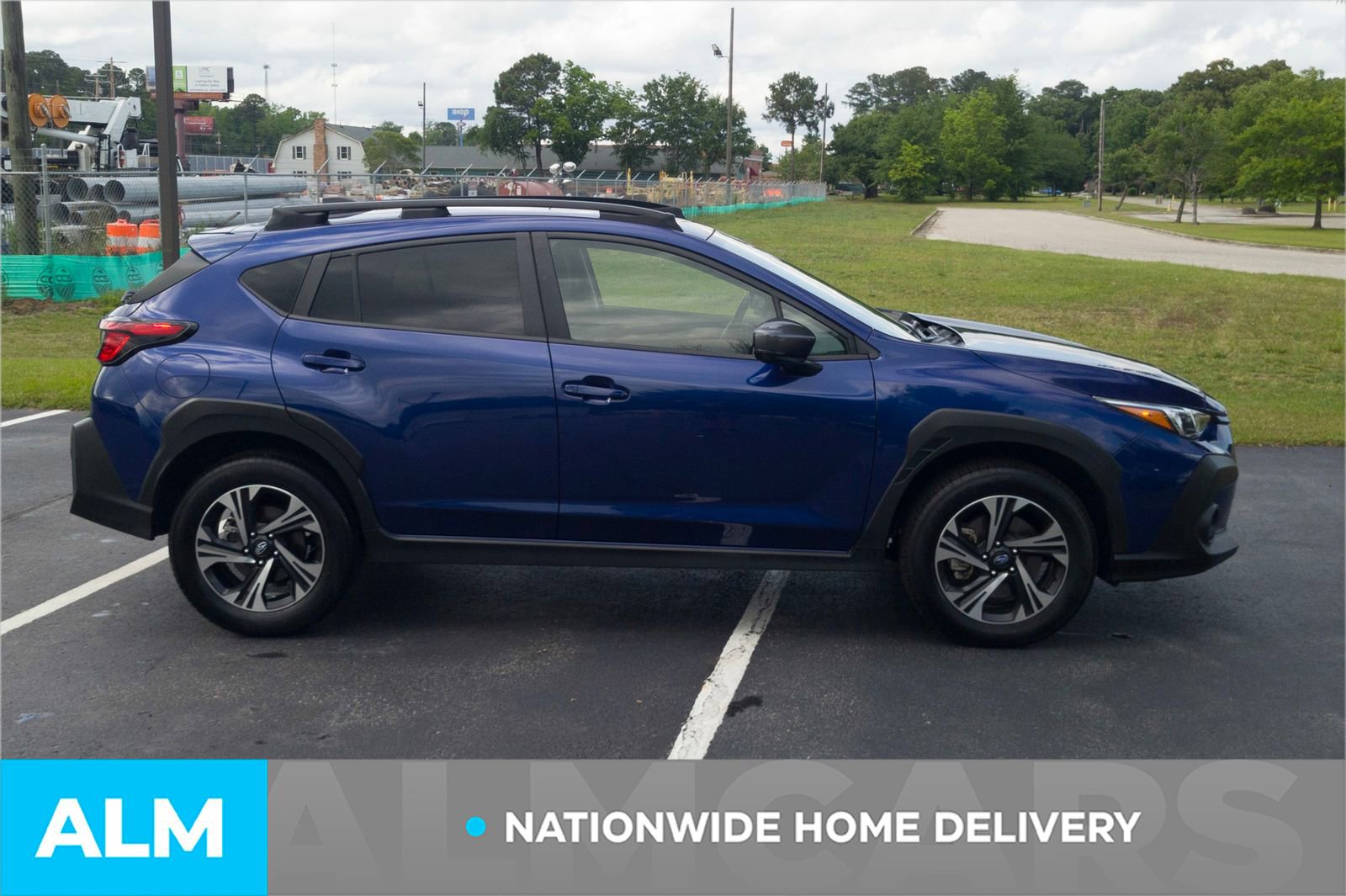 Used 2025 Subaru Crosstrek 2.0i Premium AWD/4WD image 5
