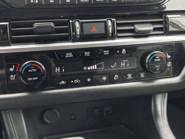 Used 2023 Nissan Pathfinder Platinum w/ Cargo Package image 30