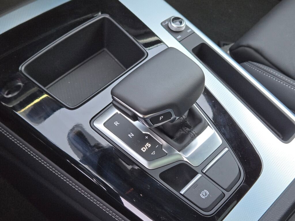 Used 2025 Audi Q5 2.0T Premium Plus image 40