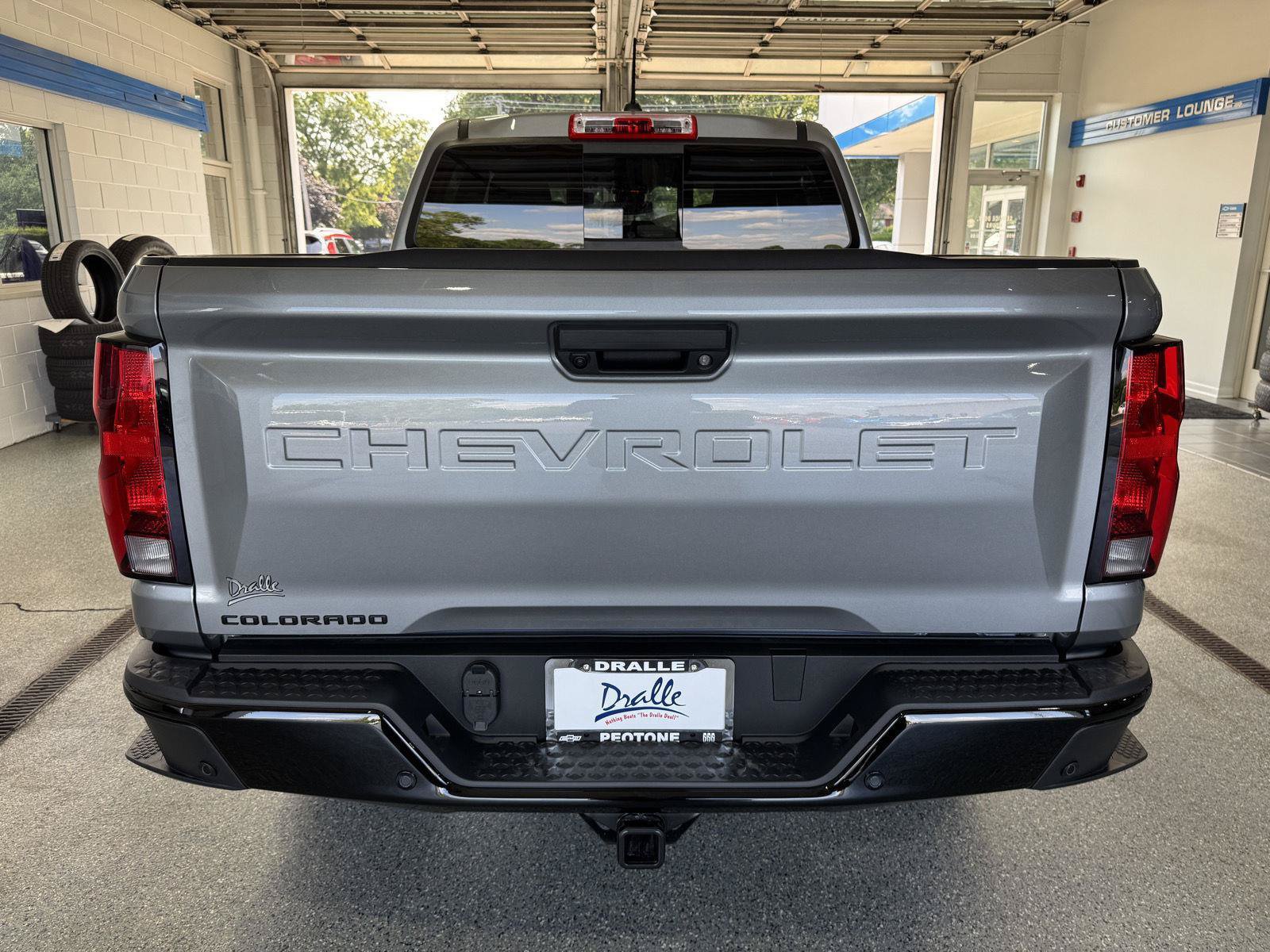 New 2026 Chevrolet Colorado W/T w/ WT Custom Package AWD/4WD image 9