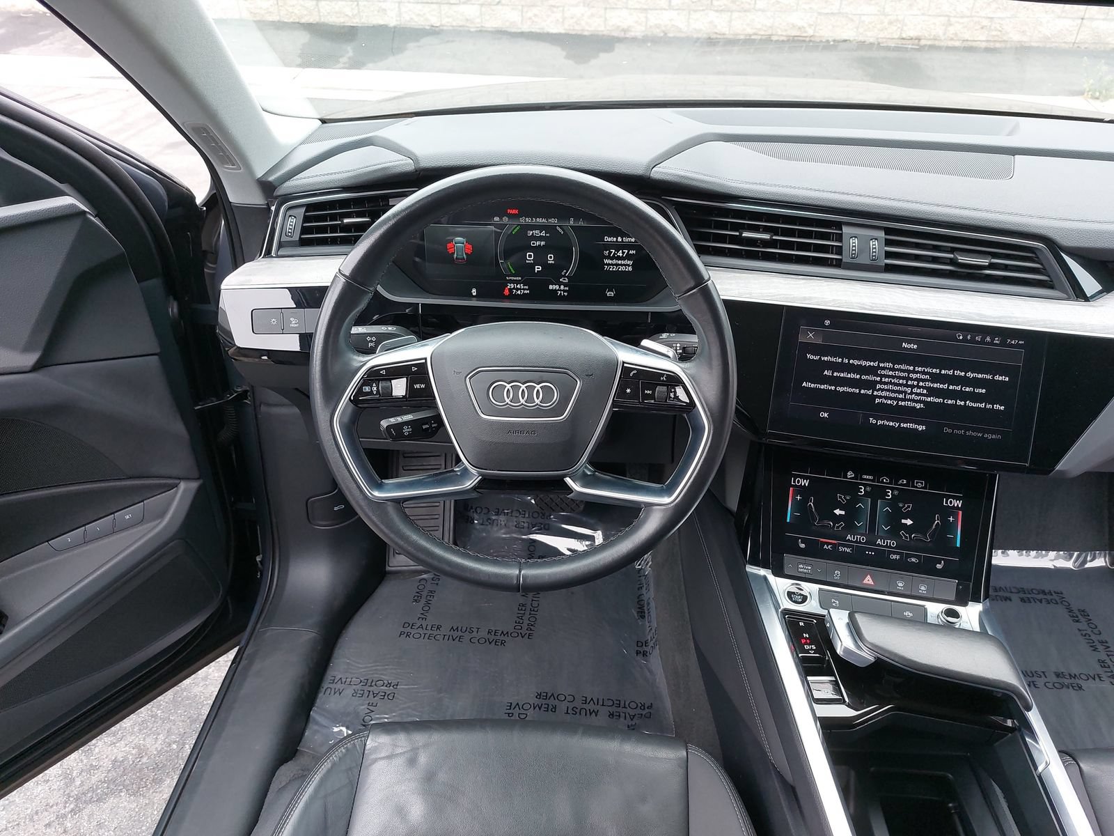 Used 2024 Audi Q8 e-tron Premium Plus AWD/4WD image 16