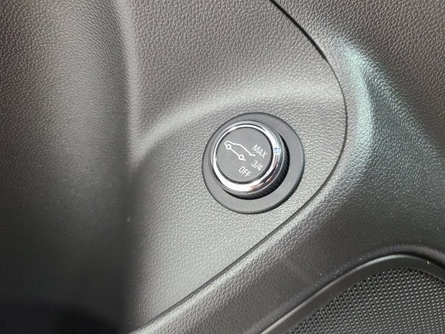 Used 2020 Buick Encore GX Preferred w/ Cold Weather Comfort Package FWD image 34