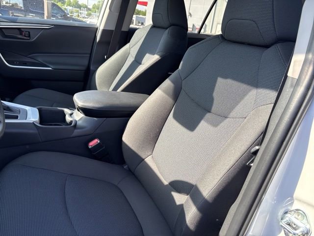Used 2025 Toyota RAV4 LE FWD image 10