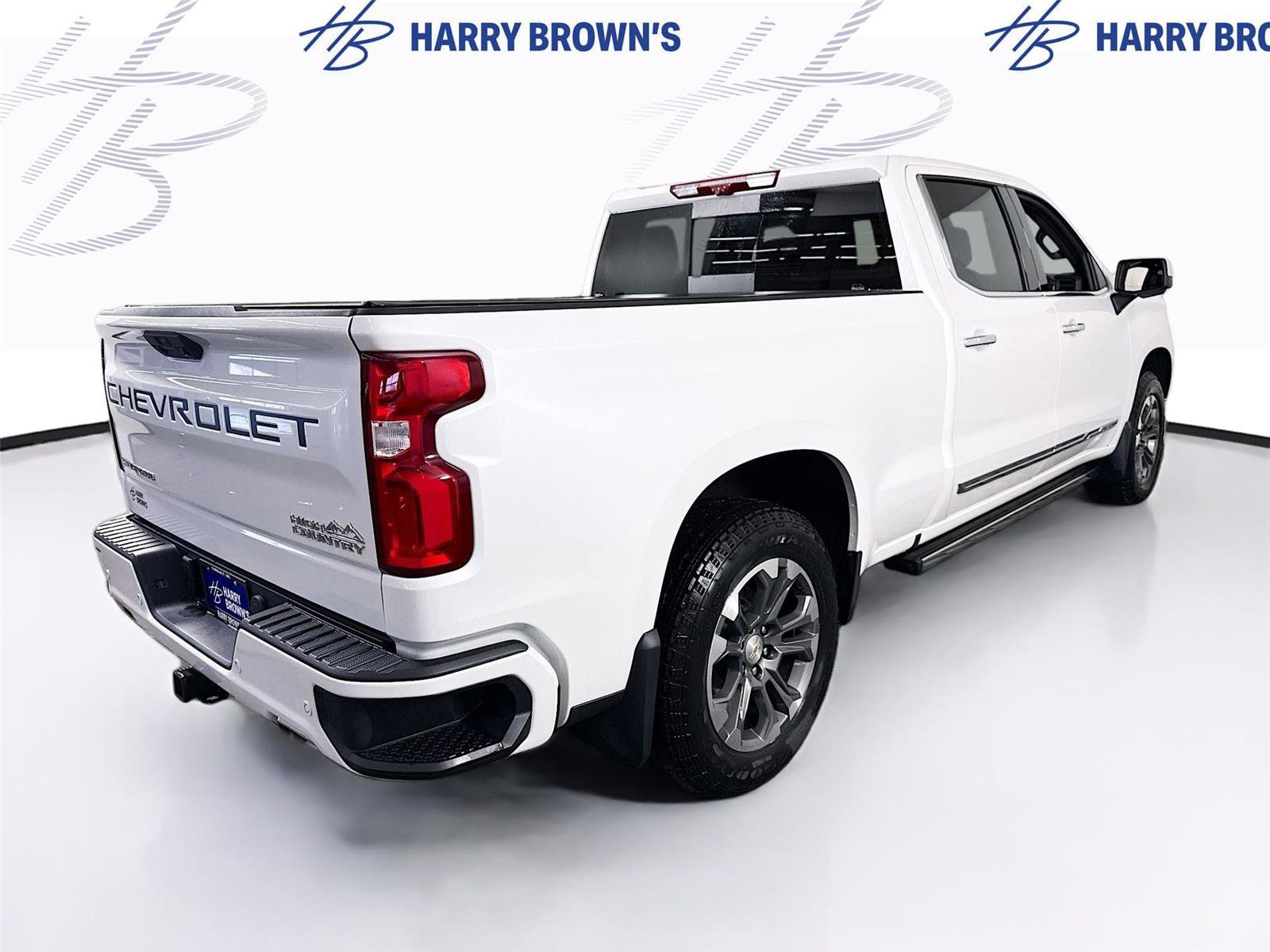 Used 2025 Chevrolet Silverado 1500 High Country w/ Technology Package image 33