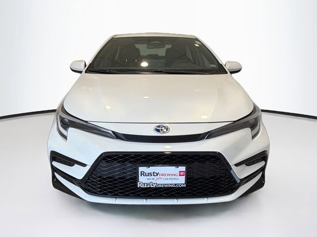 Certified 2025 Toyota Corolla SE w/ SE Premium Package AWD/4WD image 2