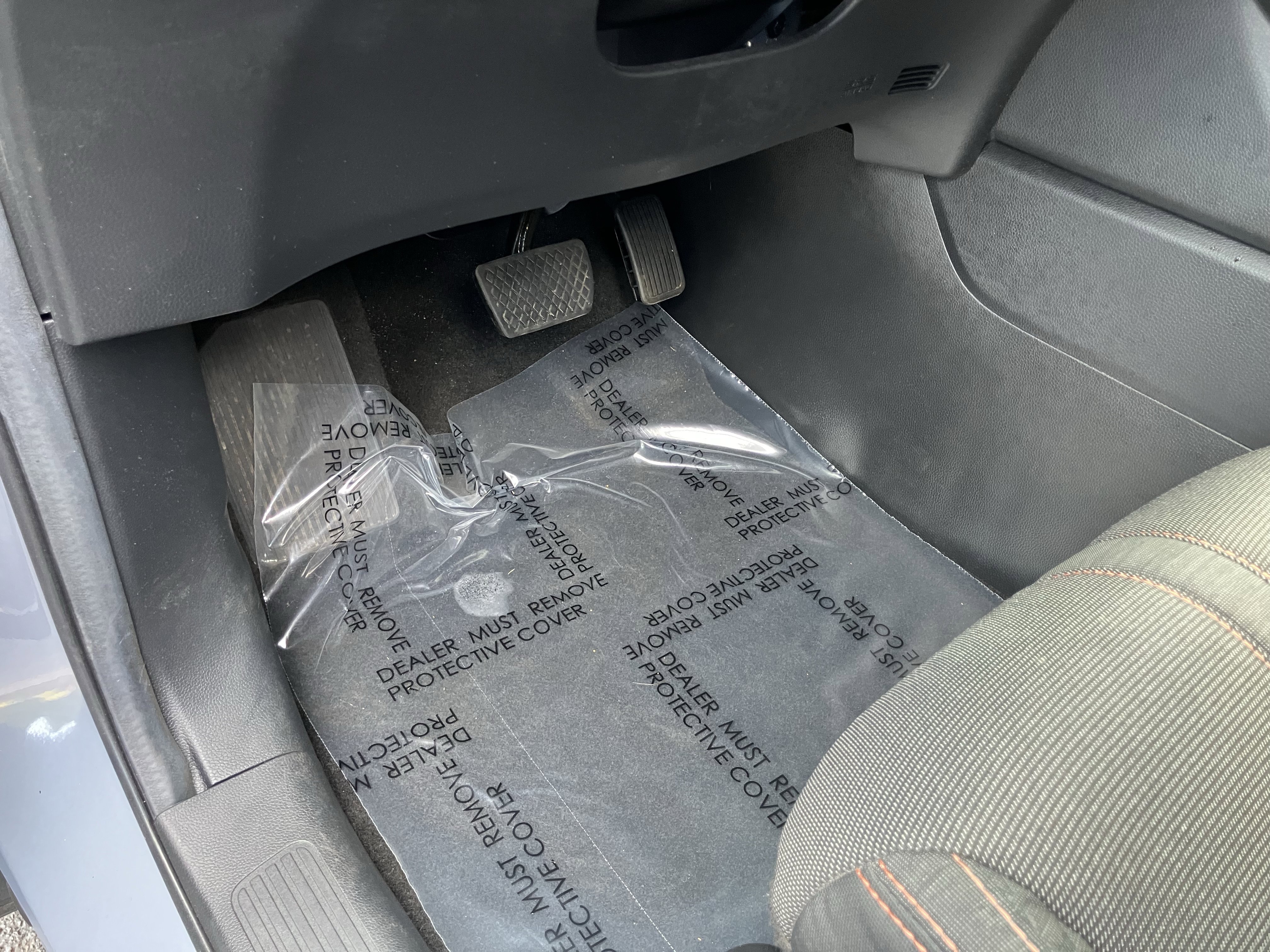 Used 2025 Honda Pilot Sport image 18