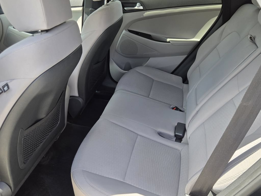 Used 2021 Hyundai Tucson Value FWD image 11