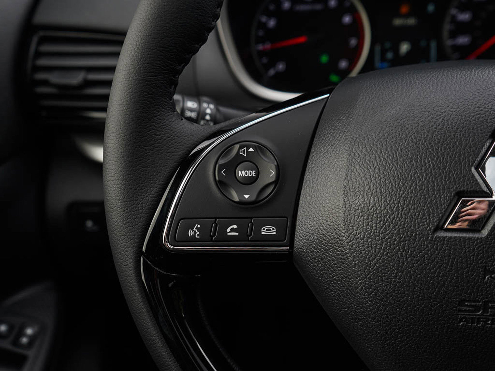 New 2025 Mitsubishi Eclipse Cross SE image 22