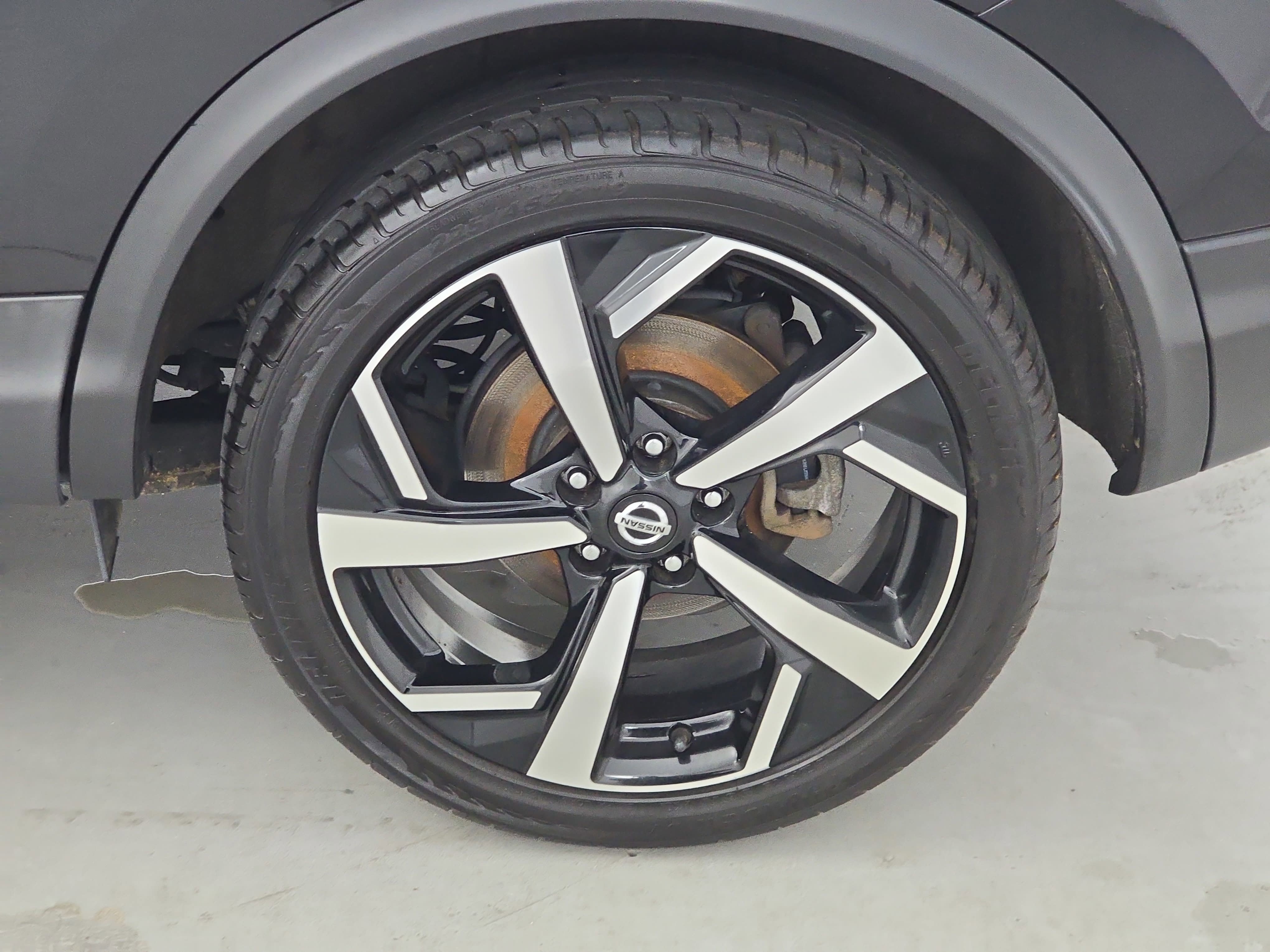 Certified 2022 Nissan Rogue Sport SL w/ Premium Package AWD/4WD image 33