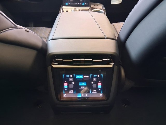 New 2026 Cadillac Escalade IQL Sport 1 w/ LPO, ONYX Package image 29