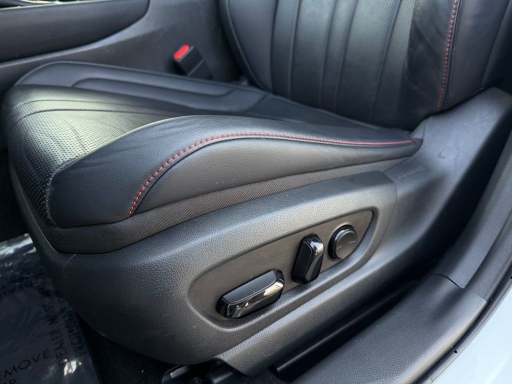 Used 2019 Lexus UX 200 F Sport w/ F Sport Premium Package image 14