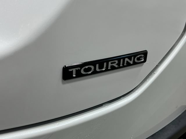 New 2026 Honda Pilot Touring image 10