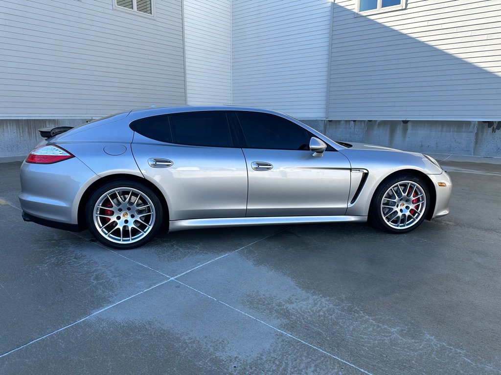 Used 2013 Porsche Panamera GTS image 8
