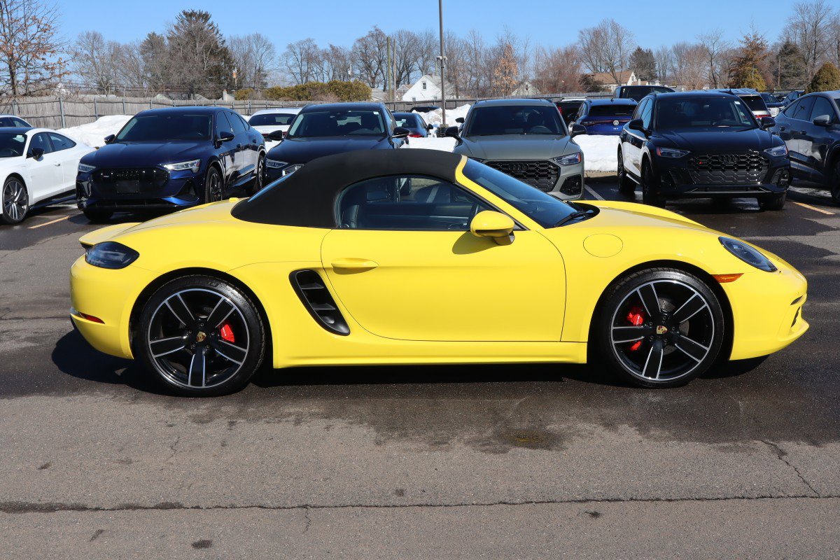 Used 2023 Porsche 718 Boxster S image 4