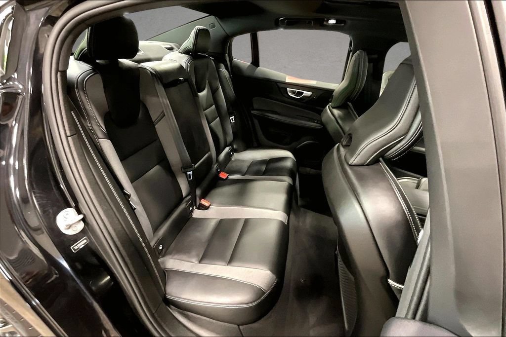 Certified 2024 Volvo S60 B5 Plus w/ Climate Package AWD/4WD image 25