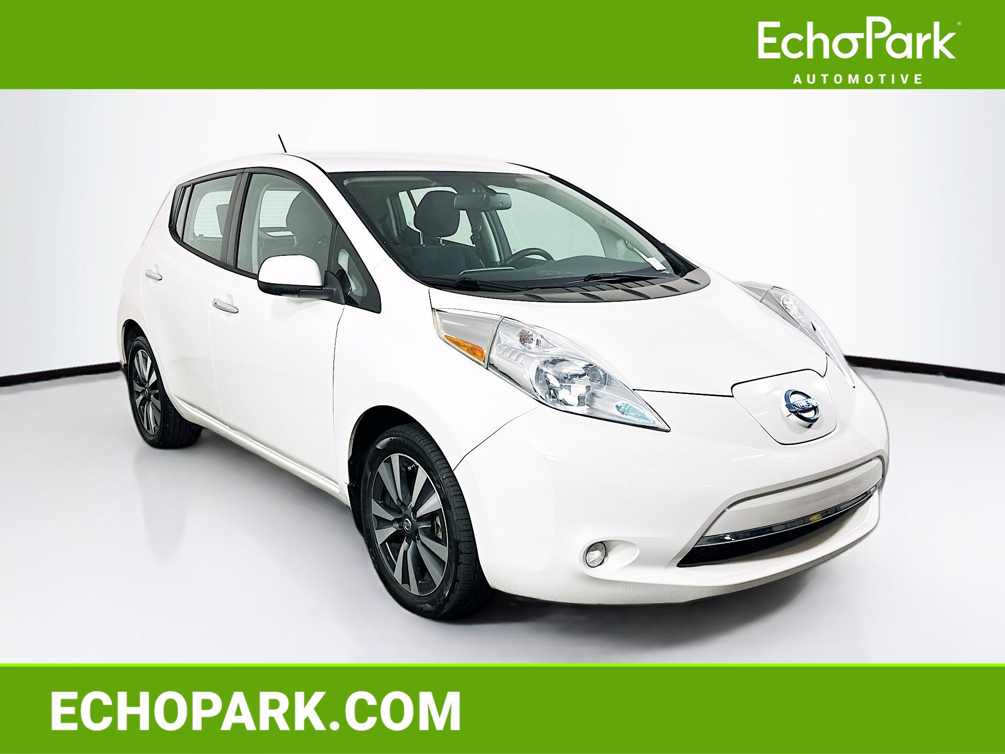 Used 2017 Nissan Leaf SV w/ Premium Package image 1