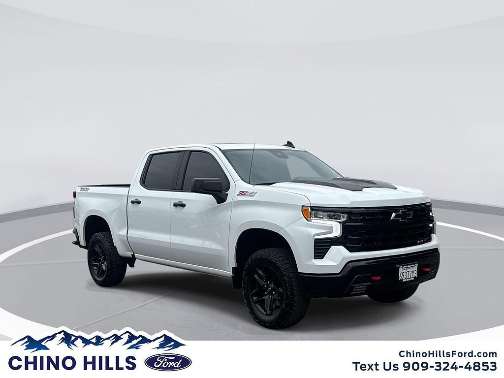 Used 2024 Chevrolet Silverado 1500 LT Trail Boss w/ Convenience Package II