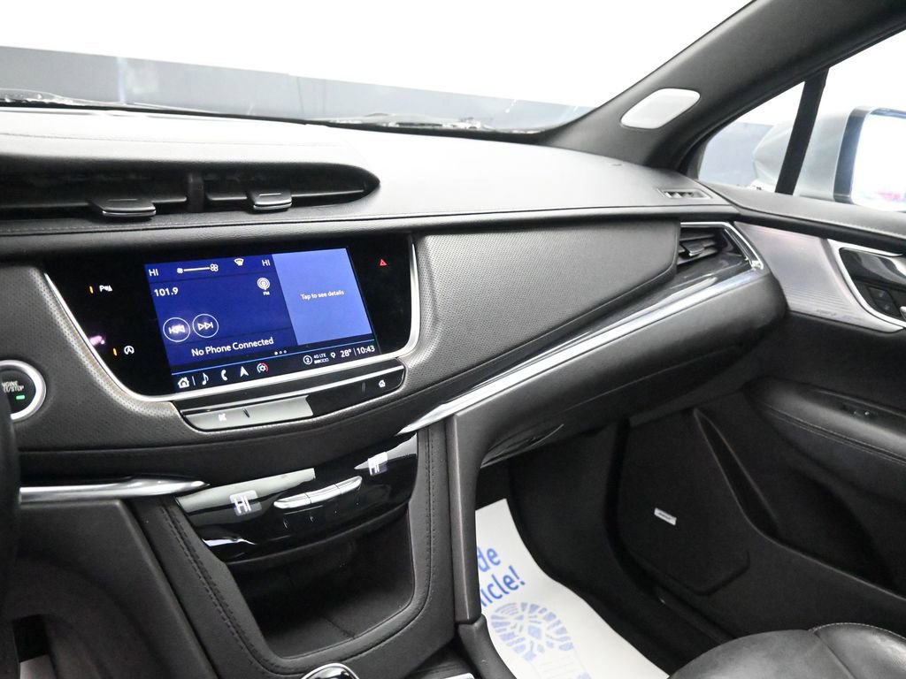 Used 2023 Cadillac XT5 Premium Luxury image 23